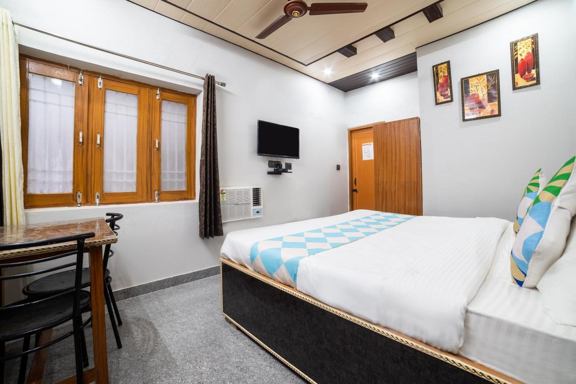 Hotel O Home Gautam Homestay Dehradun Eksteriør bilde